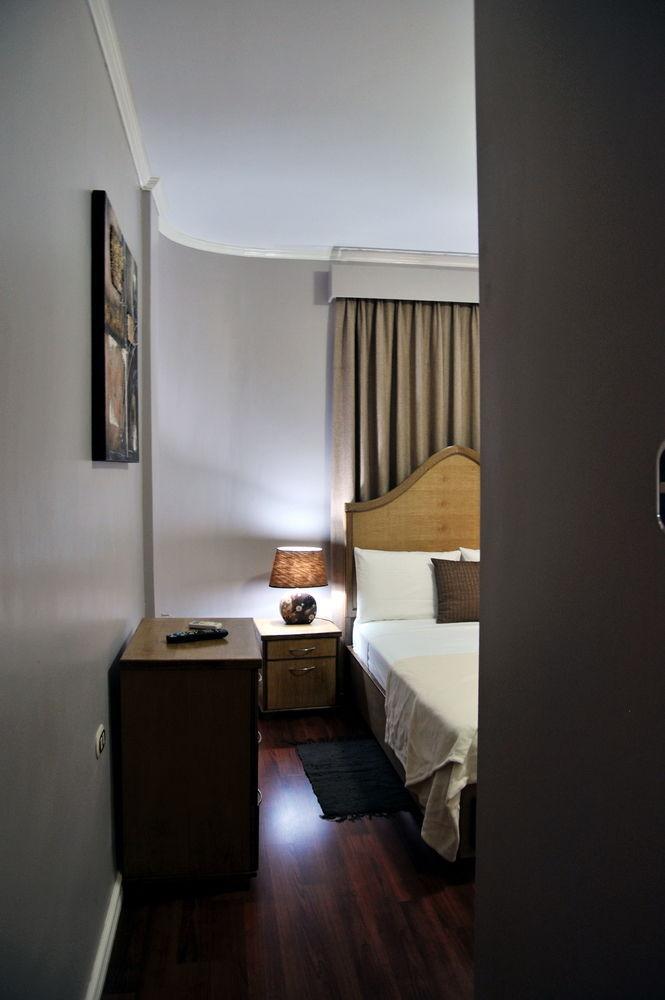 Culture Crossroads Inn Port of Spain Bagian luar foto