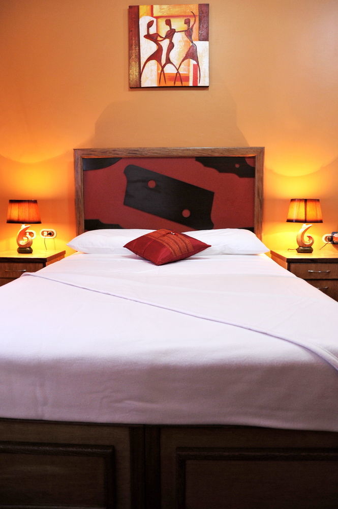 Culture Crossroads Inn Port of Spain Bagian luar foto