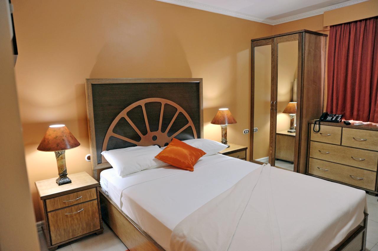 Culture Crossroads Inn Port of Spain Bagian luar foto
